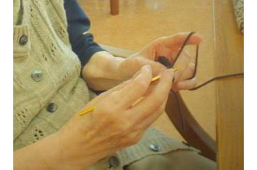 手芸クラブ「鉤編みに挑戦」
