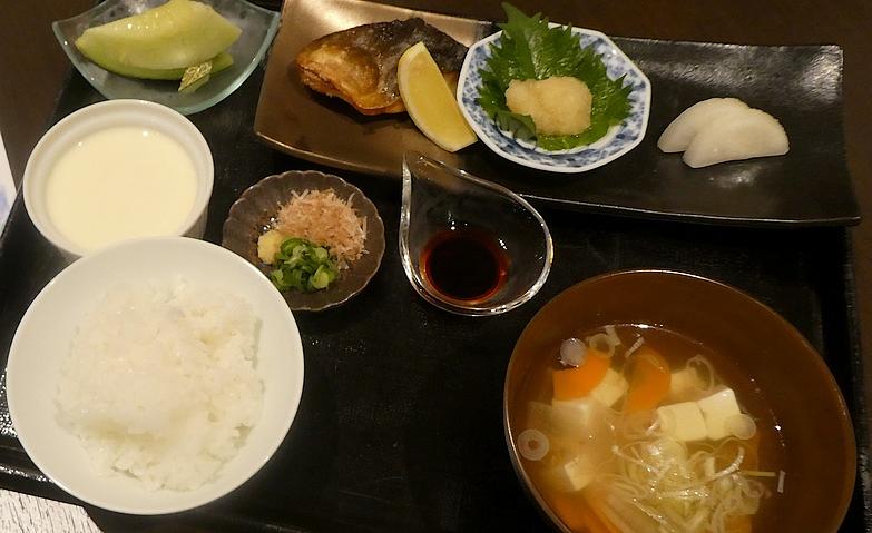嘉肴御膳で味わう特別な夕食