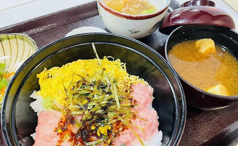 今日のランチ～ネギトロ丼～