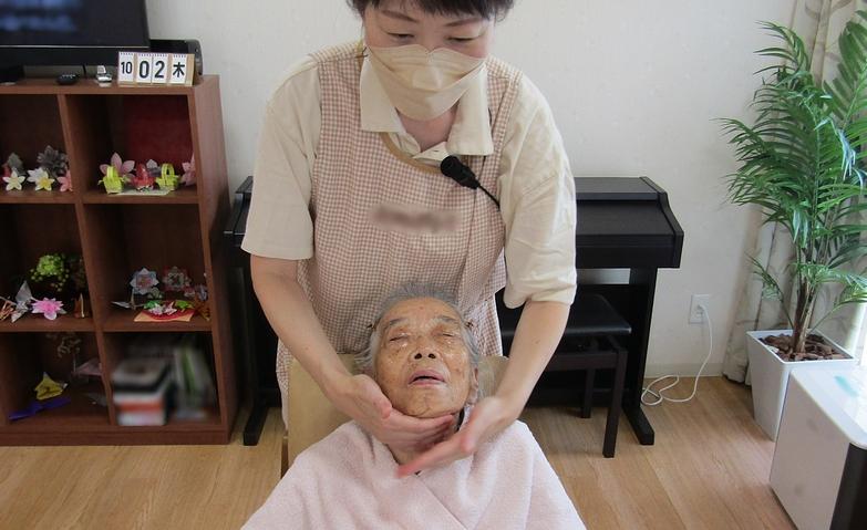 ビューティーアクティビティ