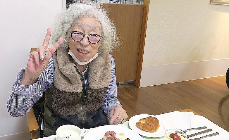 洋食のフルコースを堪能する特別な時間