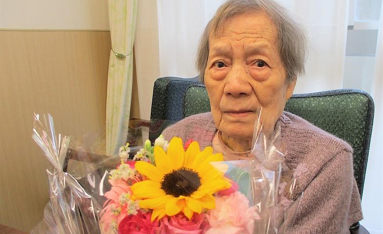 お祝いのお花に日頃の感謝を込めて