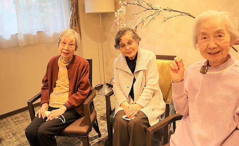 ひな祭りお茶会を開催