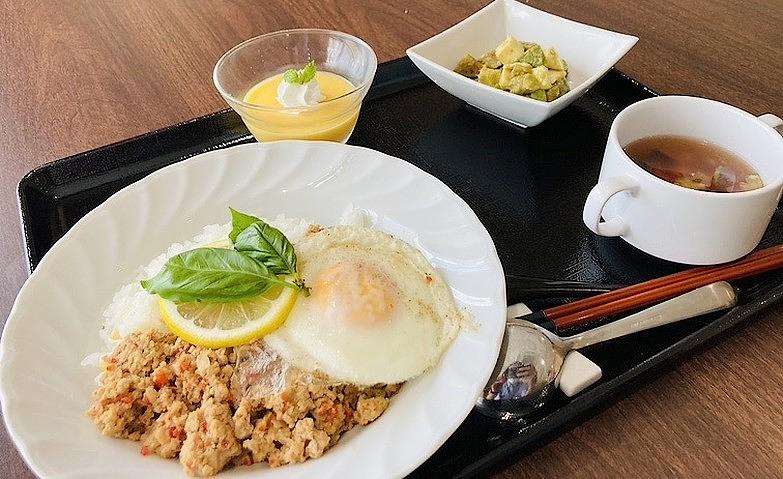 本日の昼食は