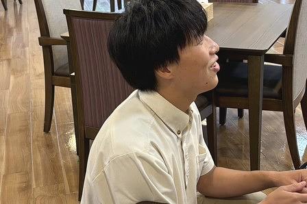 サービススタッフ