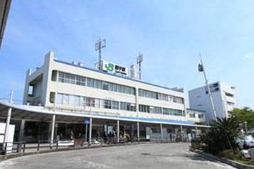 JR逗子駅と京急新逗子駅