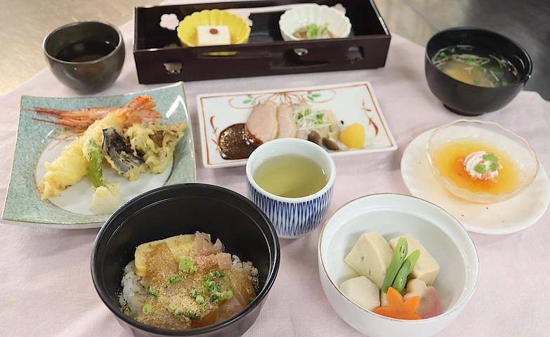 「移動レストラン」～秋の味覚御膳～