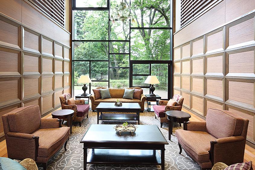 エントランスラウンジ