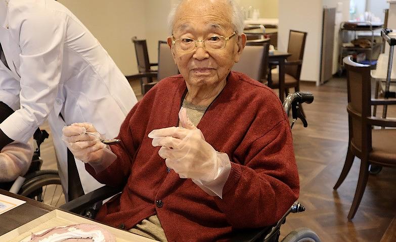 クレープづくり			