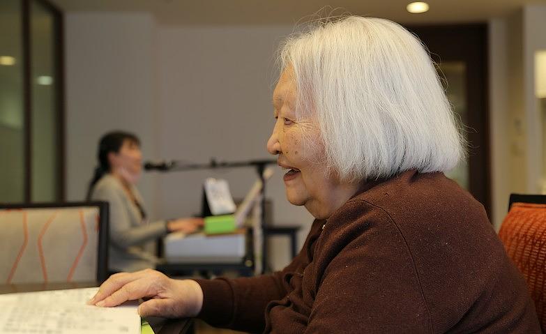 会話も楽しむ音楽アクティビティ