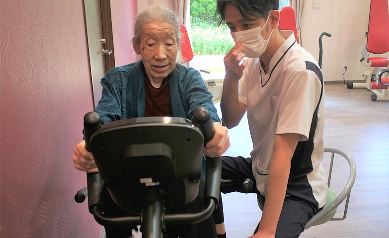 個別リハビリ～エアロバイク～