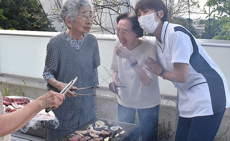 バーベキュー～笑顔～