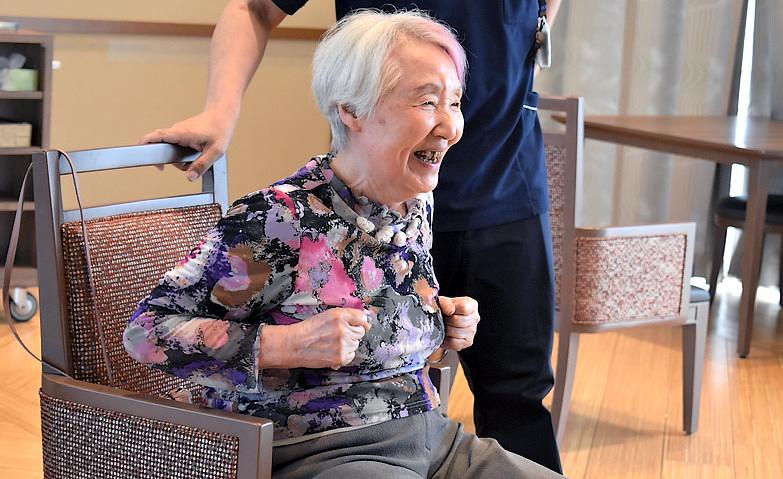 笑顔いっぱい「介護度進行予防運動」