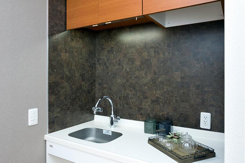 A1タイプ居室キッチン