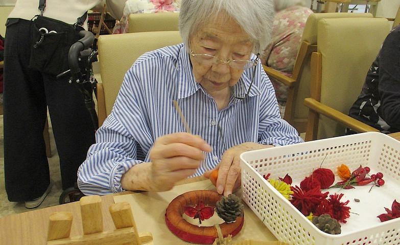 お花のリース作り