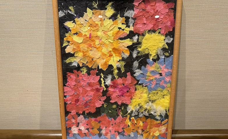 空に舞い上がる花火