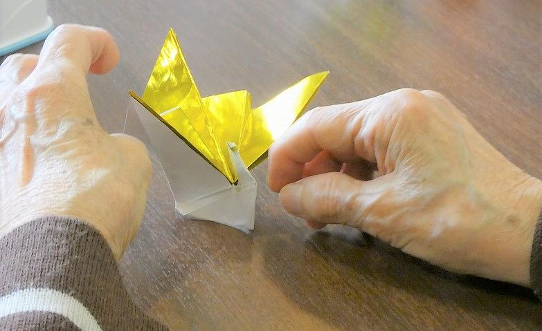 折り紙教室～5枚羽のクジャク～
