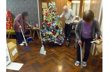 クリスマスの飾りつけと浴室飾り画像3