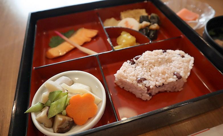 あけましておめでとうございます。