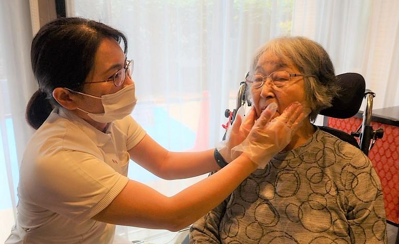 お食事をおいしく召し上がるために