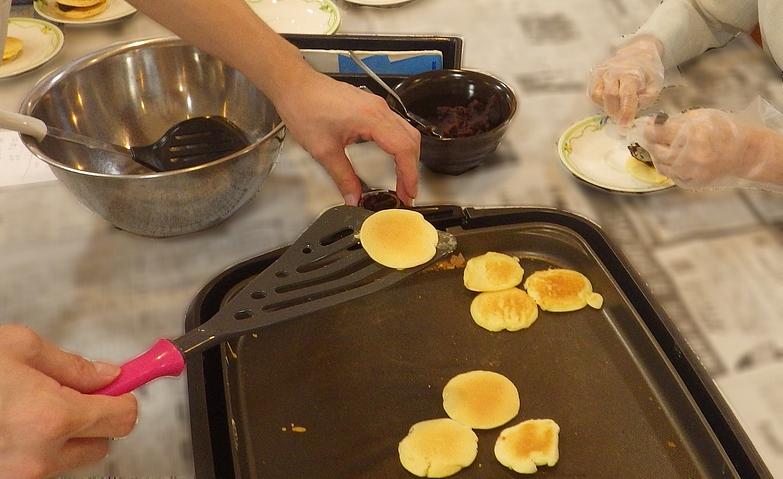 敬老の日～どら焼き作り～
