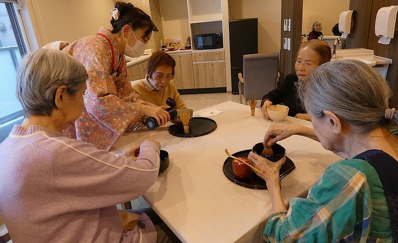 お茶を楽しむ会