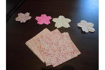 折り紙で「桜」作り