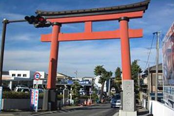 鶴峰八幡宮