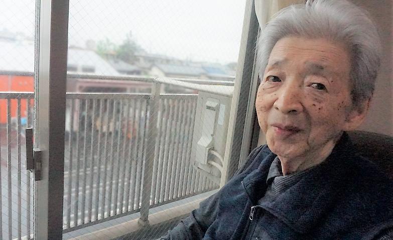 外は雨でも…