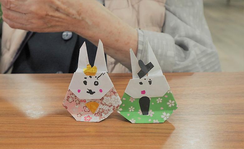 小さなひな飾りを作りました！