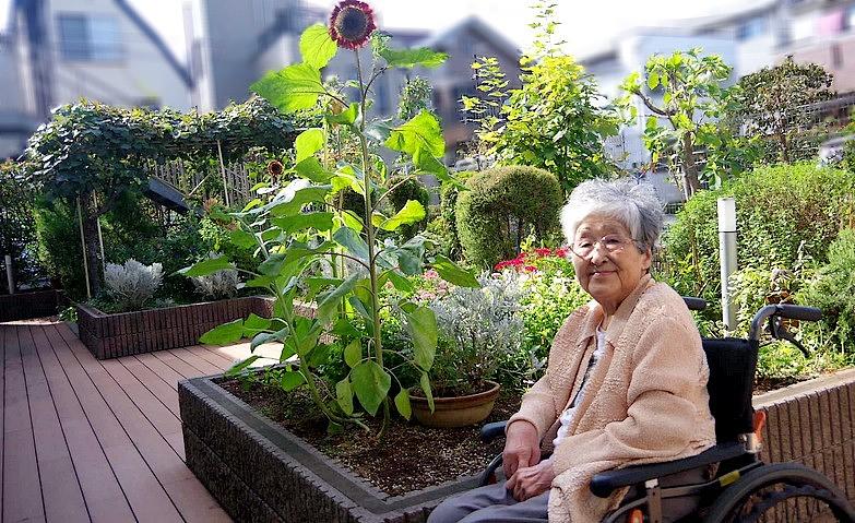 「夏がおわっちゃうわねぇ」		