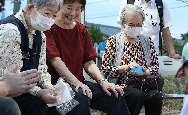 地域の夏祭りに参加