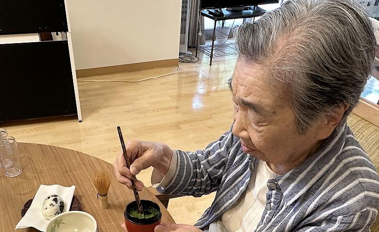 抹茶を点てる・お茶を楽しむ会