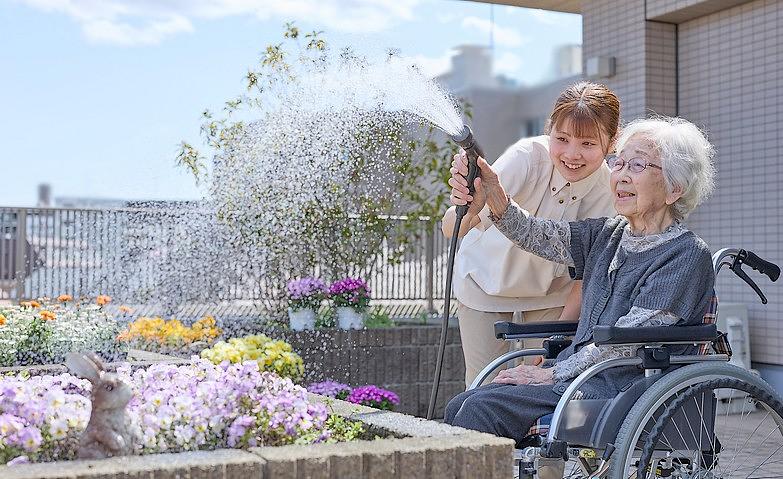 お花の水やり