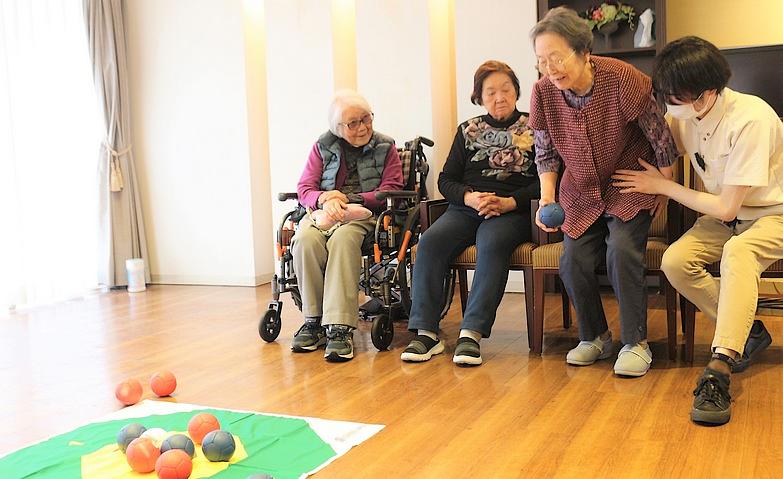 チーム対抗ボッチャ大会