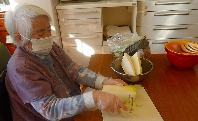 芋煮会で豚汁を作りました