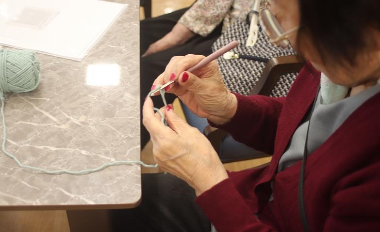 「毛糸で編み物をしたい」