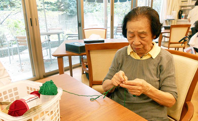 編み物サークル