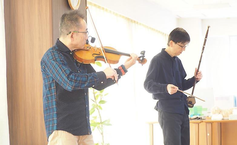 二胡とバイオリンのセッション