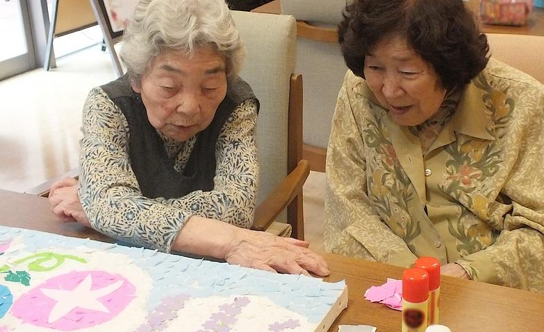 ちぎり絵制作