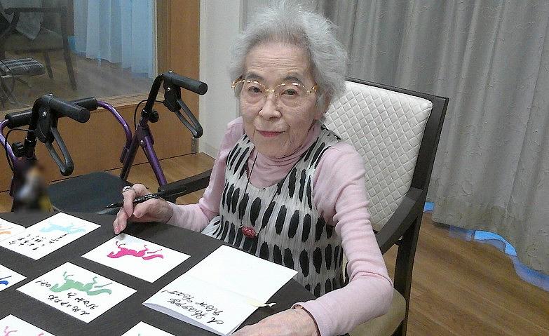 年賀状を書きましょう～型紙アートと一緒に～