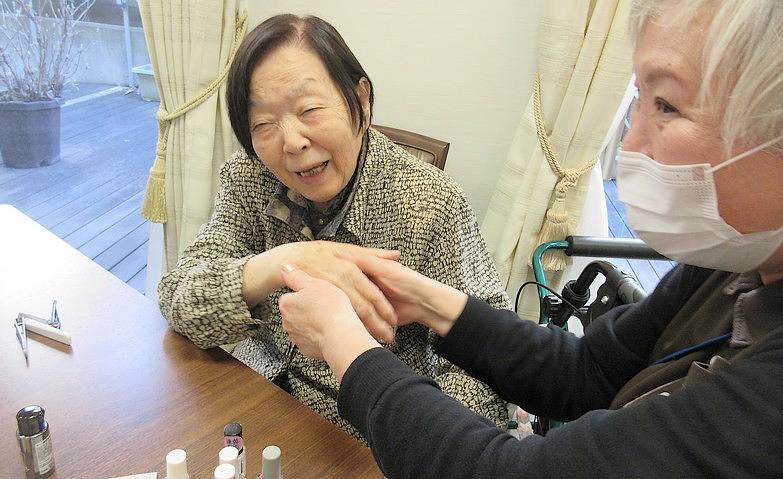 「ハンドケア」アクティビティ